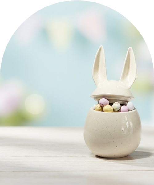 P&aring;skprydnad med godis i.